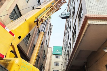 LinkedLight’s New Generation of Injection Molding Machines